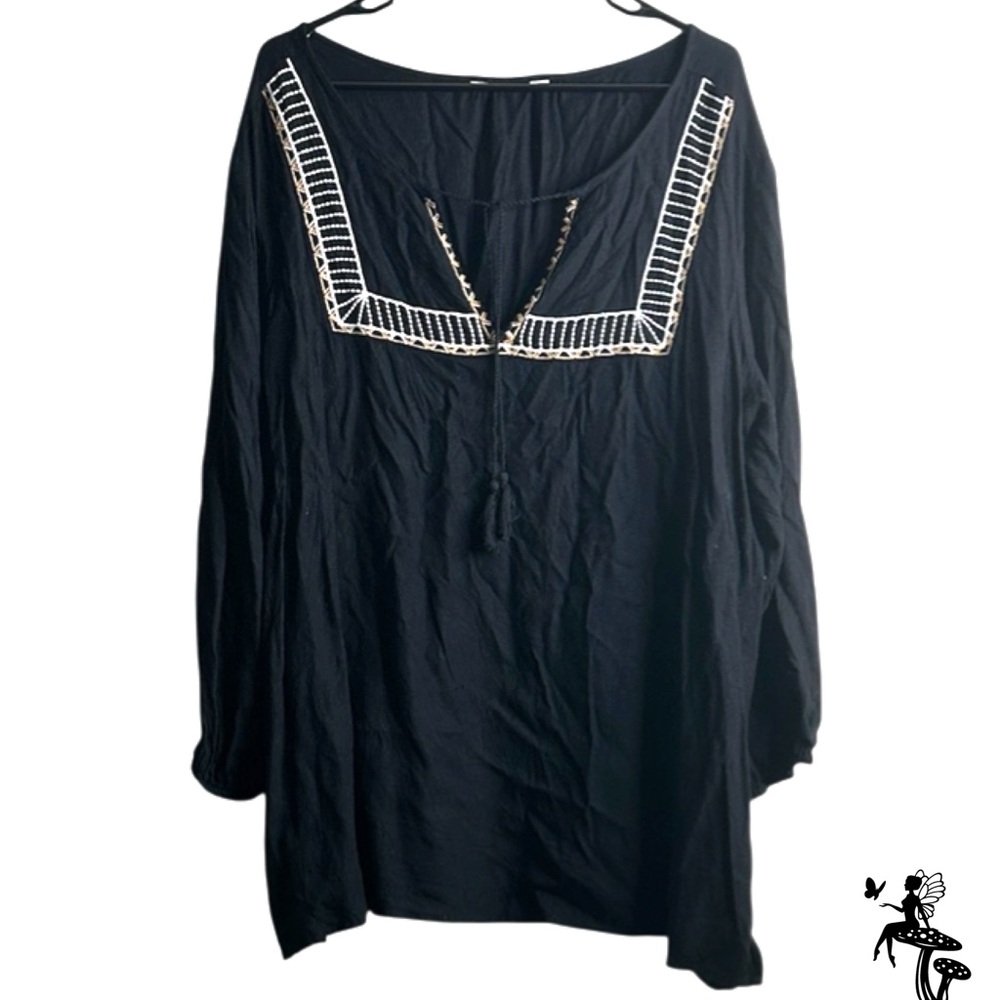 Old Navy Black Tunic with Embroidery 27" p2p